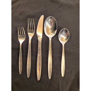 Amefa Holland Tulip Time Set 5 Pieces Holland-Made Leaf Design Pre-Owned